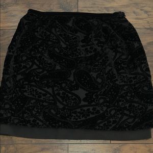 NWOT Black velvet skirt